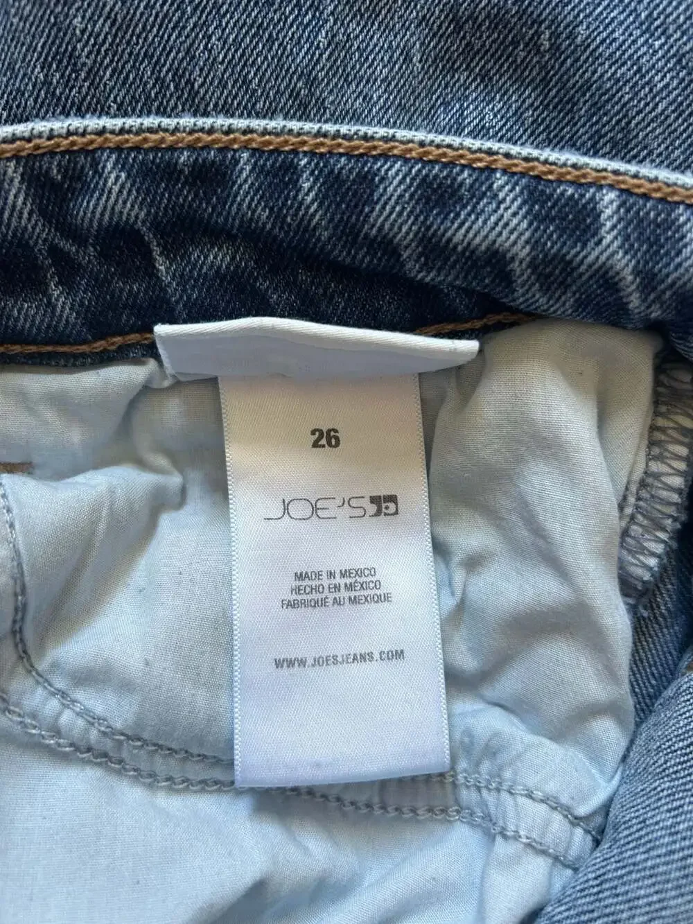 Joe's Jeans The Lara Mid Rise Cigarette Ankle Distressed Denim Jeans Size 26